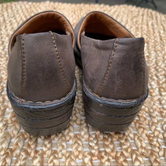 Born Leather Brown Toby II Clogs Size 6.5 - Picture 3 of 7